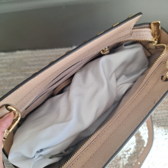 NWOT Michael Kors SELMA STUD Medium Leather Messenger Blush $248